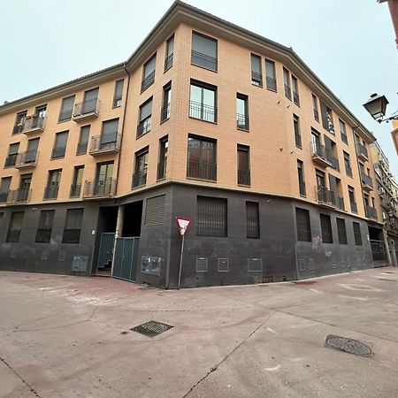 Torre Mudejar Apartment Zaragoza Exterior photo